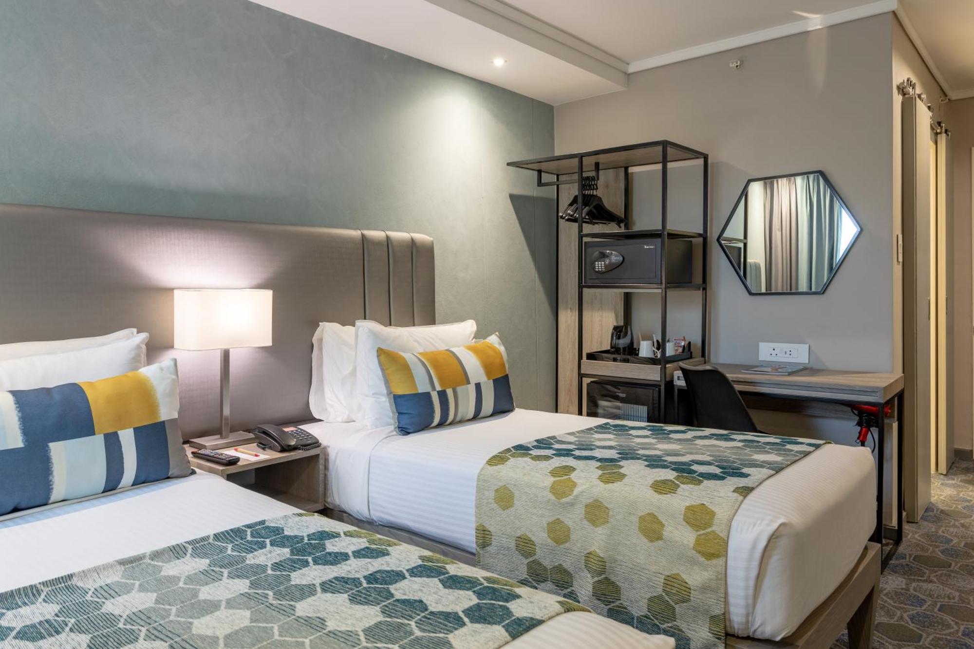 Stayeasy Mbombela Exterior photo